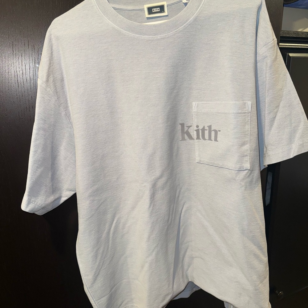 Kith Tee Size XL Brand New with Tags